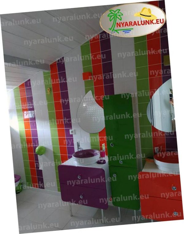 Privát közvetlen vízparti villa kiadó Balatonlellén (1-8 főnek) - Image 12